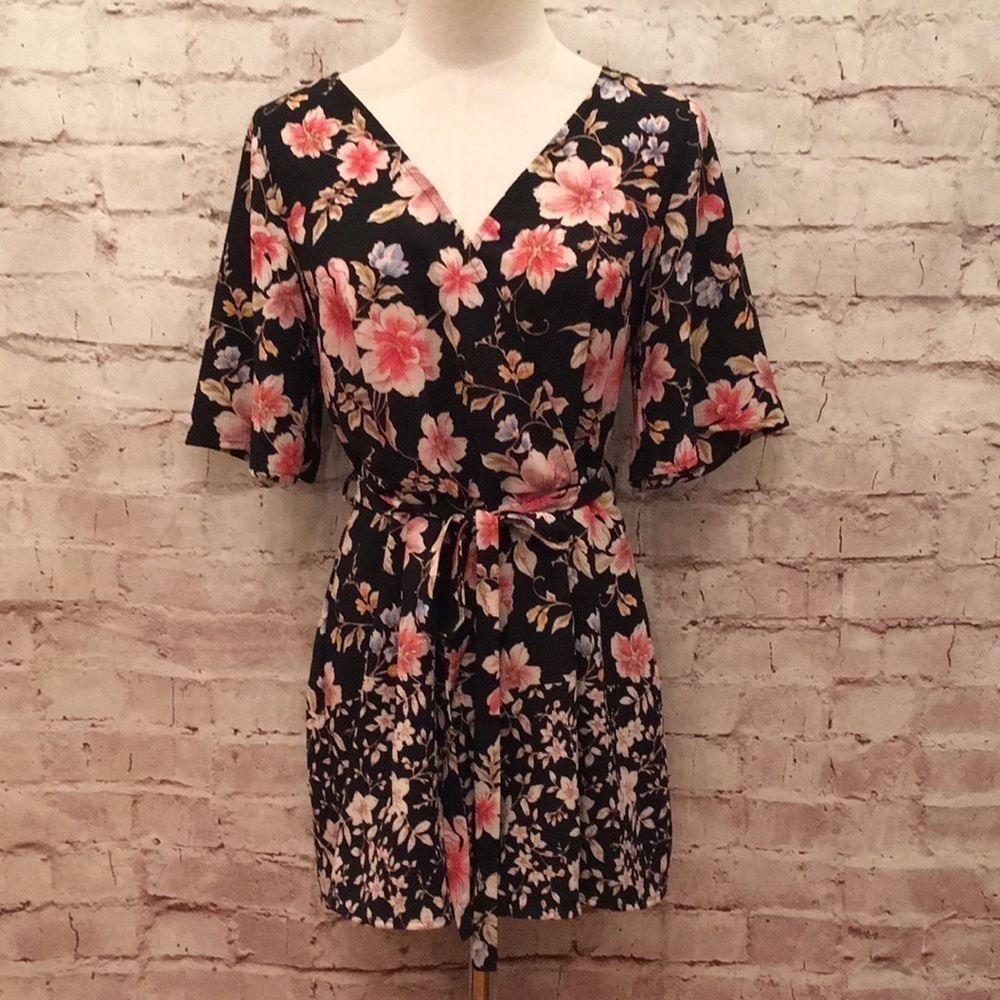 Francescas Black Floral Romper Surplice Size S NEW